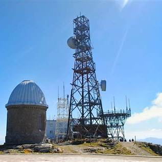 Strutture di osservazione sul Monte Cimone